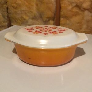 Vintage Pyrex Friendship Birds Oval Casserole Dish 043 1.5 Qt